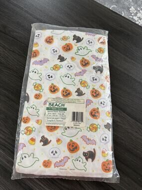 Vintage 1993 BEACH “Halloween Treats” Paper Table Cover NOS Plastic Backed. USA